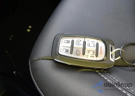 2026 Chrysler Pacifica Select z USA, uszkodzony, nr VIN 2C4RC1BG2TR203965